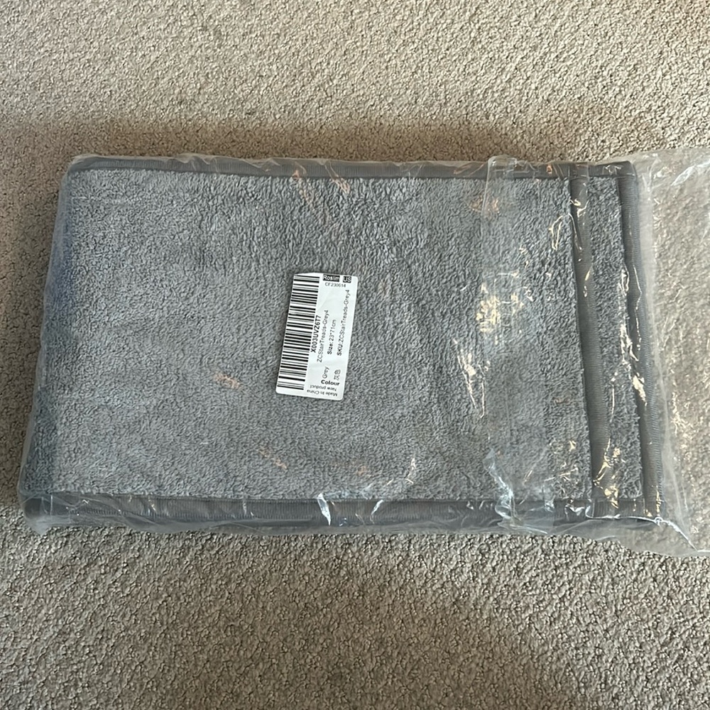 Set of 4: Stair Treads Non Slip - Grey